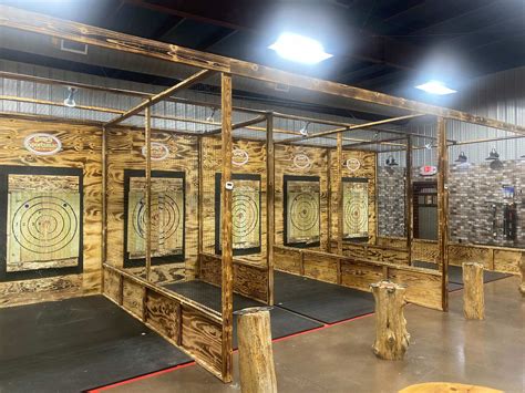 axe throwing manila|Axe Throwing for Beginners: Everything You Need to .